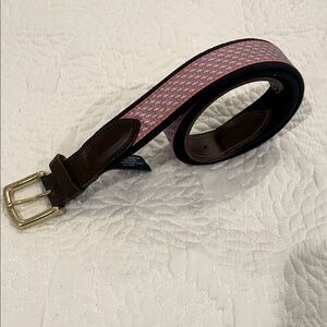 Vineyard Vines men’s whale belt SZ 30 NWOT